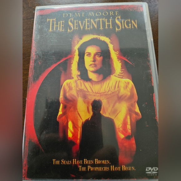 TRIPLE FEATURE (3 DISC SET) MORTAL THOUGHTS, THE JUROR, AND THE SEVENTH SIGN. - Picture 5 of 5